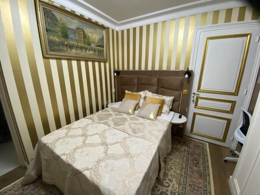 Premium Studio 2 Minutes Walk From Champs-Elysees ปารีส ภายนอก รูปภาพ